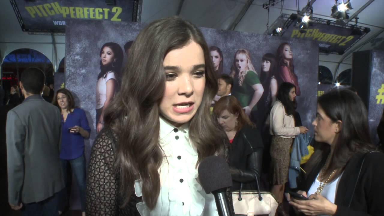 Pitch Perfect 2: Hailee Steinfeld Red Carpet Movie Premiere Interview | ScreenSlam