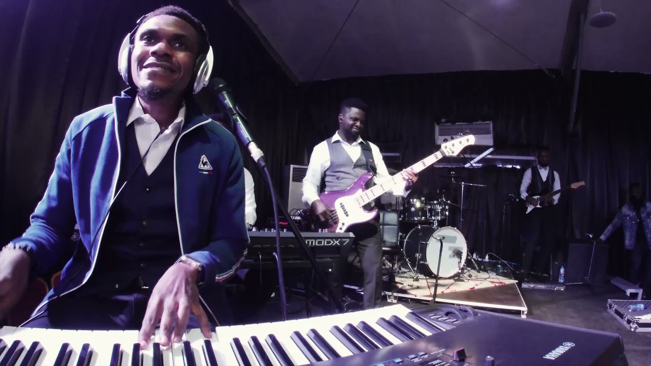 HOT FREESTYLE SESSIONS. VOL.1. HOT PRAISE & WORSHIP / Band Cam / Koko Bass @PastorJerryEze