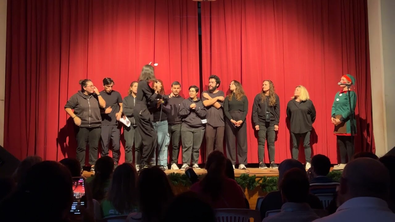 Inicio - Apresentação Equipa - Festa Escola Basica Mosteiro Dezembro 2023
