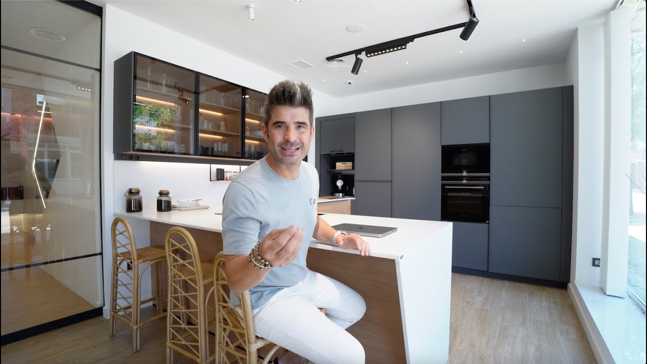 We Professionals: Daniel Colino - Cocinas CJR | Galer&iacute;as | Cosentino