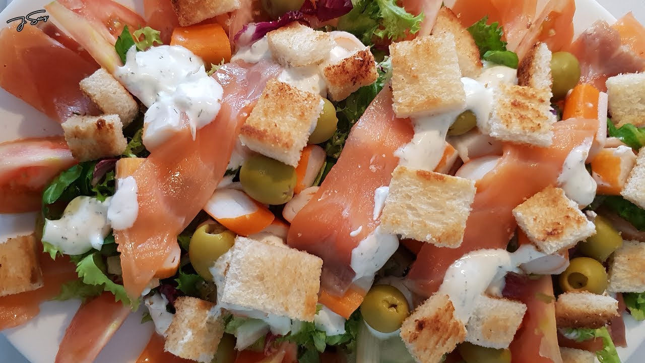 ENSALADA DE SALMON CON SALSA CASERA DE YOGUR GRIEGO (RECETA RAPIDA Y FACIL) #1