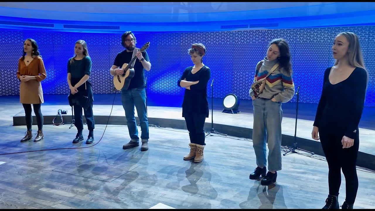 ANÚNA : 