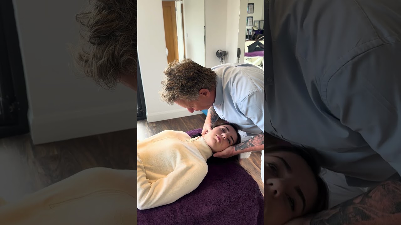 Cervical spine manipulation #osteopathy #chiropractor #physiotherapist