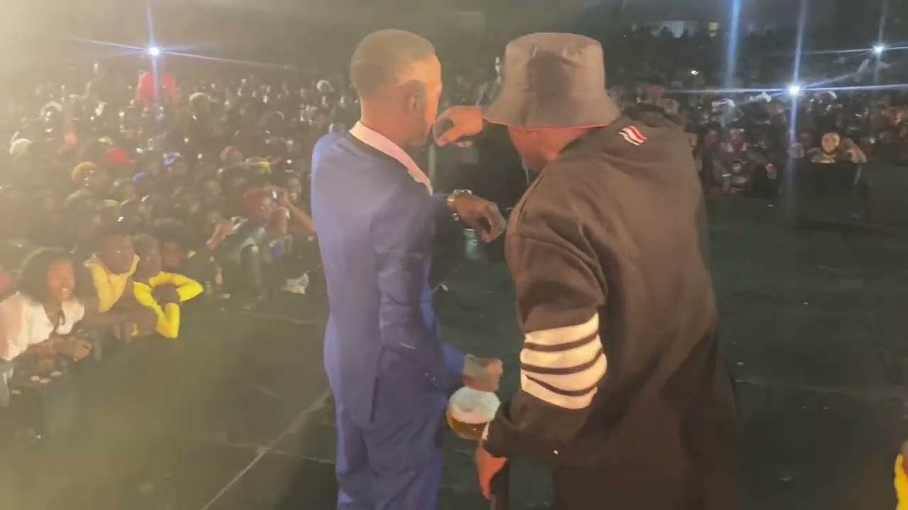 Fistong Boy -Concierto Muni Festival Malabo (Carolina Show 2023)
