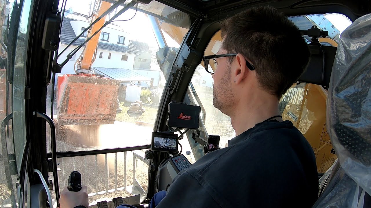 Liebherr R 926 G8 beim Material Separieren, #Baggerfahrer Koppi Cabview,GoPro