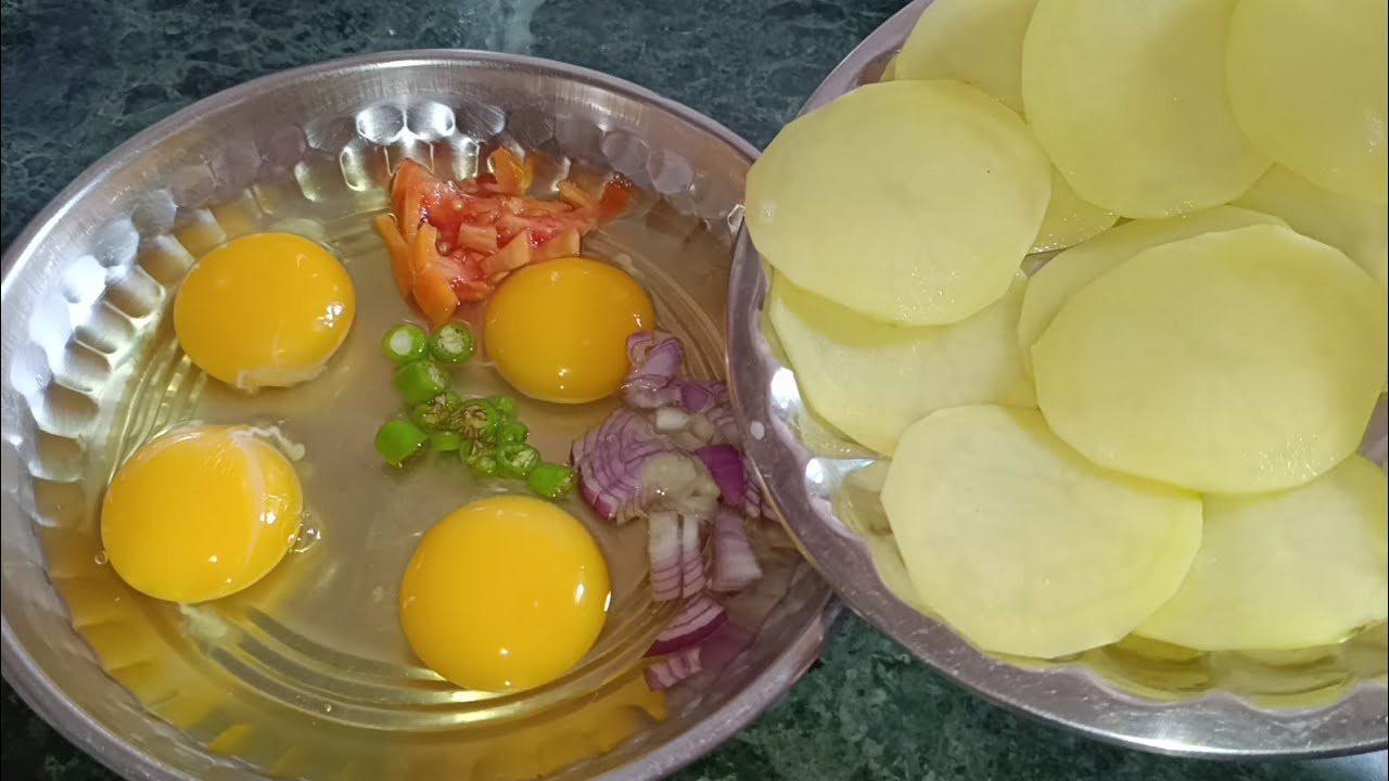 कच्चे अंडे के साथ आलू की ये शानदार रेसिपी बना लिया तो चिकन- मटन खाना तो भूल ही जायेंगे। Anda अण्डा 