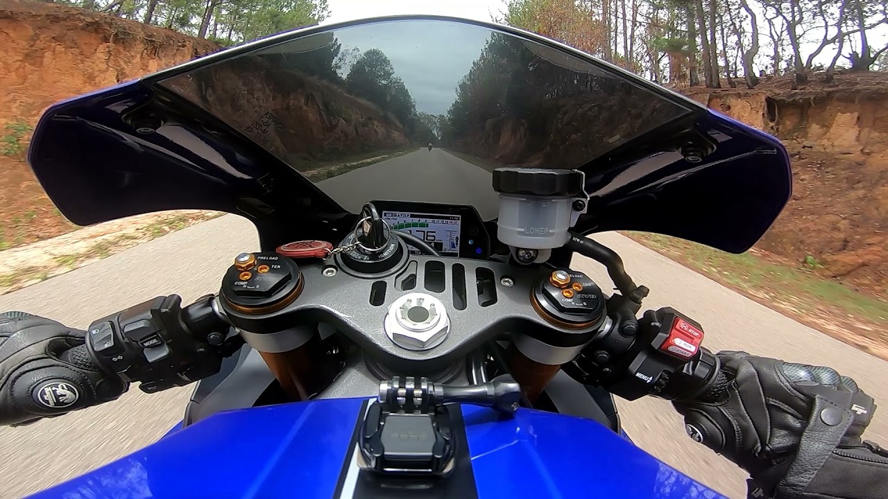 R1 Chasing M1000rr, Gsxr1000rr and R1