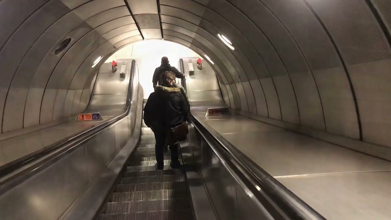The Four Kinds of Underground Station