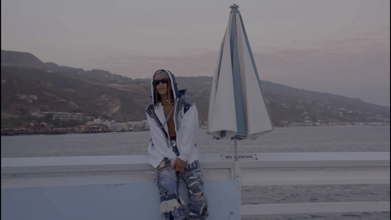 FASM – Bet On Me (Official Music Video)