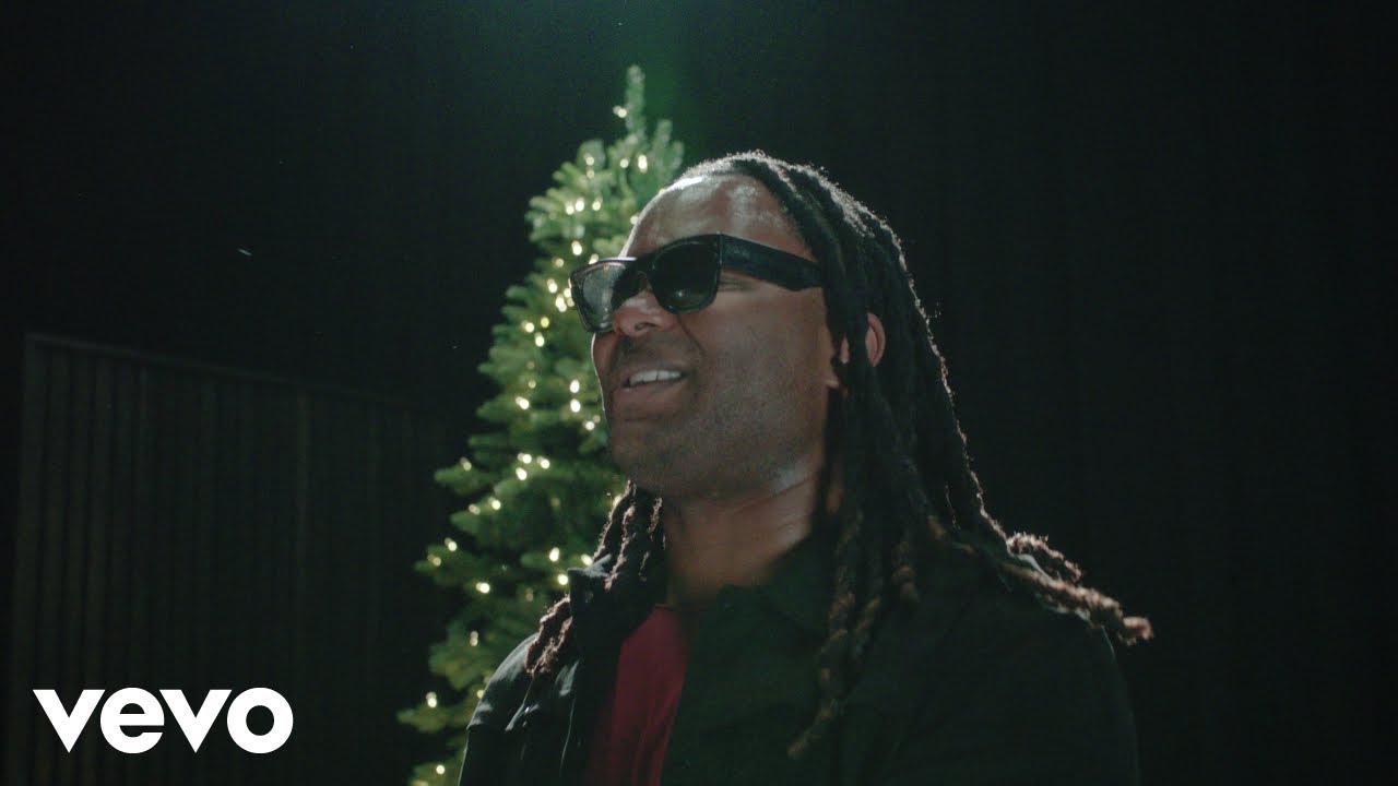Blessing Offor - To All A Good Night (Official Music Video)