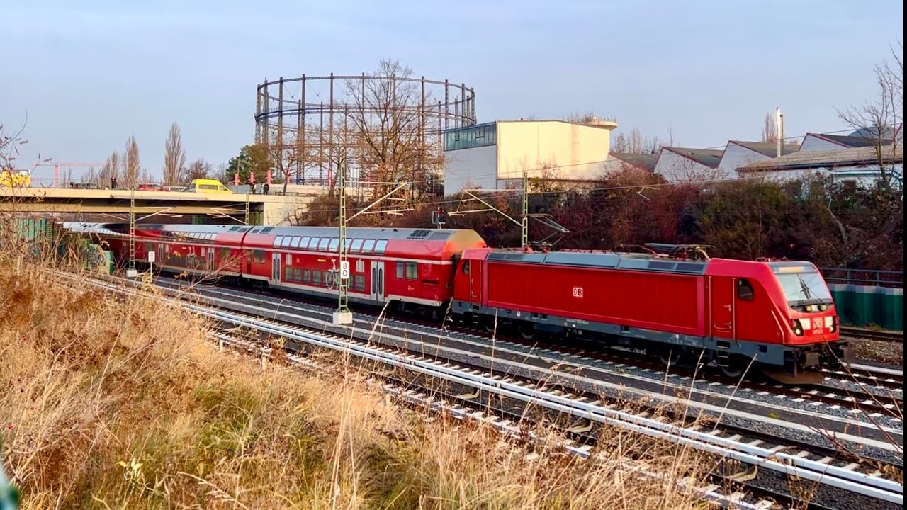 Dresdner Bahn mit S-Bahn und FEX Flughafen Express am Inbetriebnahmetag.