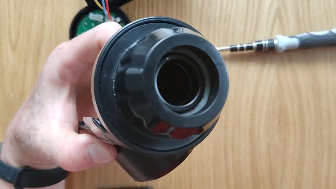 naprawa pistoletu do masażu / massage gun repair error