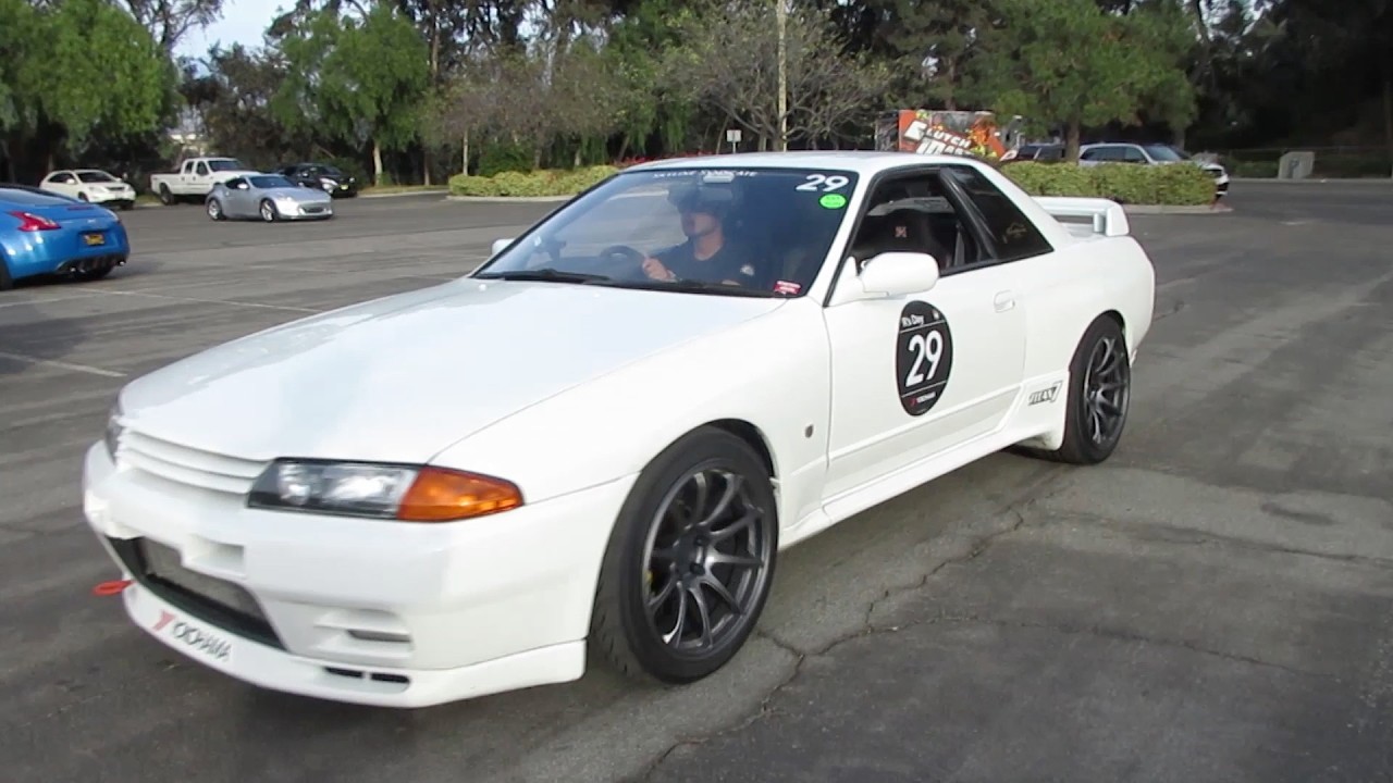 Nissan Skyline R32 GT-R w/ Nismo Bodywork, Titan 7 Wheels