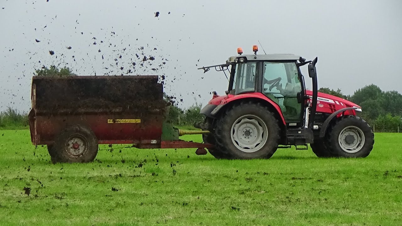 Muck Spreading with Massey Ferguson & Marshall plus Loading with Belle Skidsteer