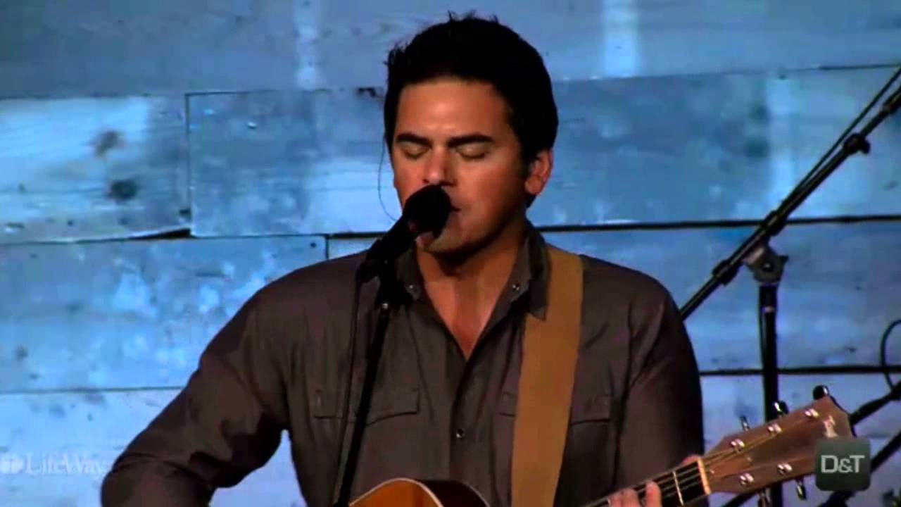 Doxology and Come Thou Fount - Matt Boswell