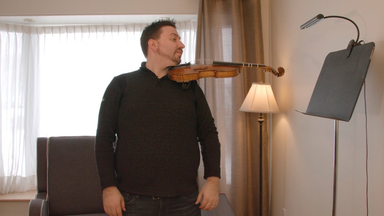 COMMENT BIEN TENIR UN VIOLON : Posture et tenue idéale au violon