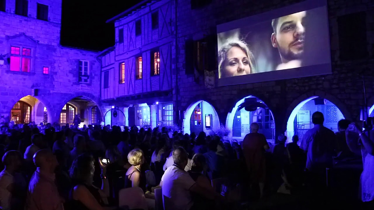 ambiance illuminations castelnau de Montmiral2019