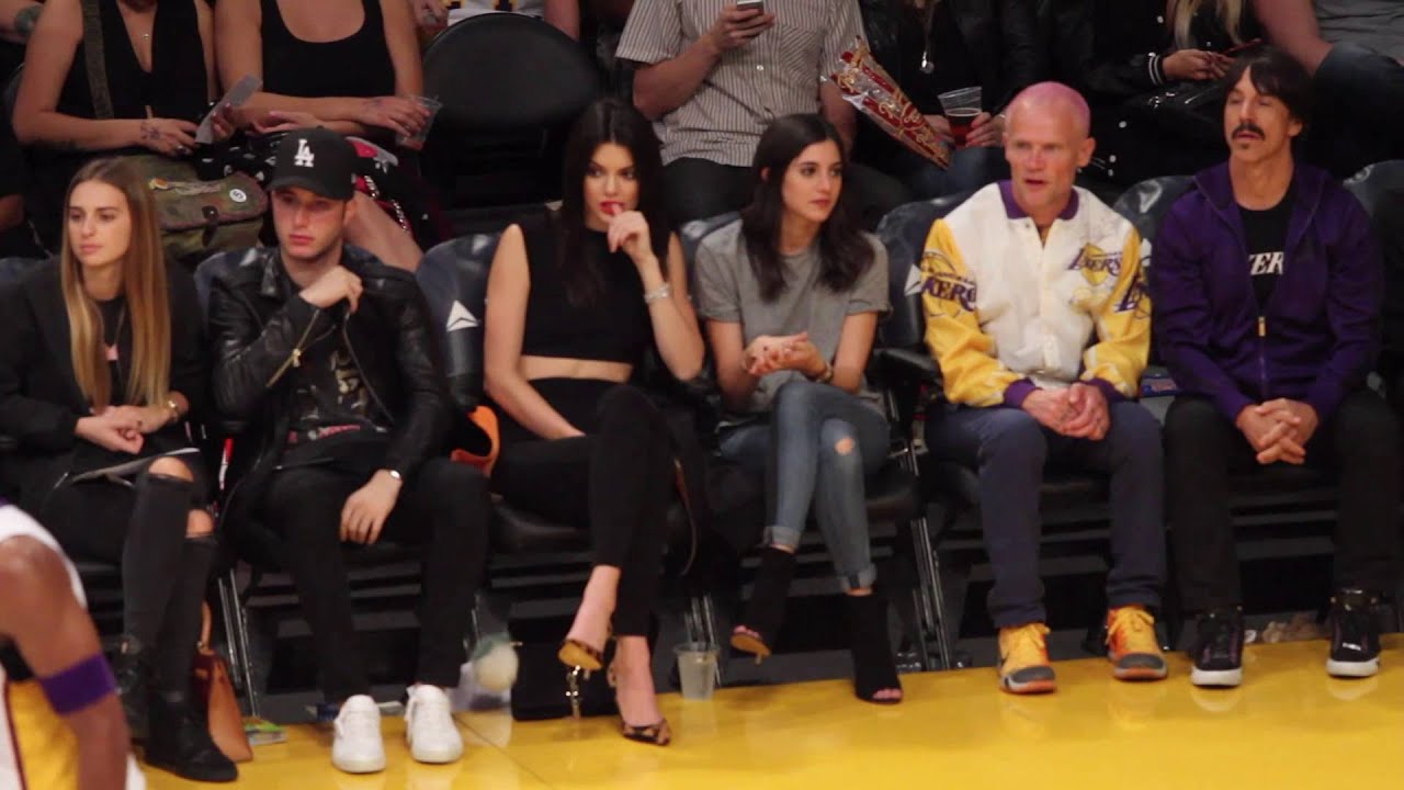 Kendall Jenner, Flea, and Anthony Kiedis Sit Courtside at the Lakers Game