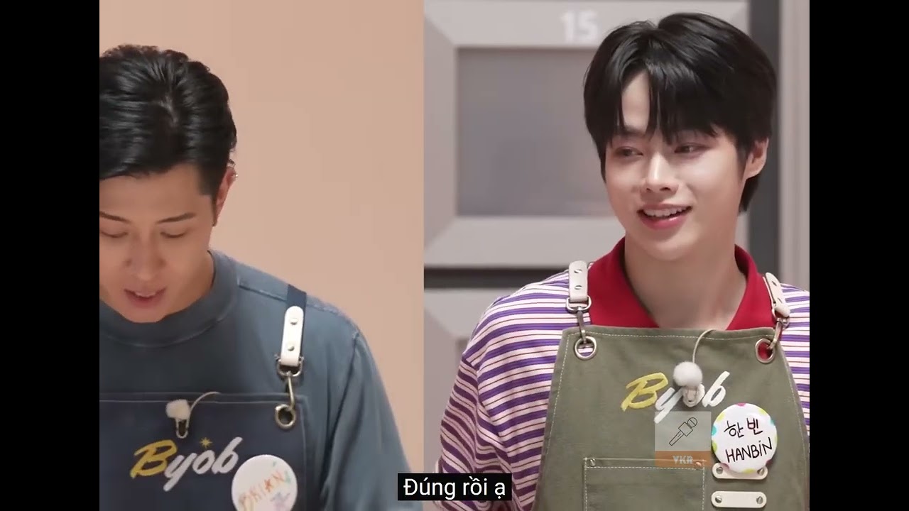 Hanbin cùng Tempest trổ tài nấu bún chả trên show “BYOB”.