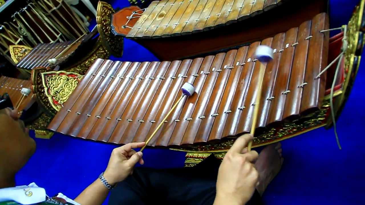 เพลงลาวกระทบไม้ ระนาดเอก