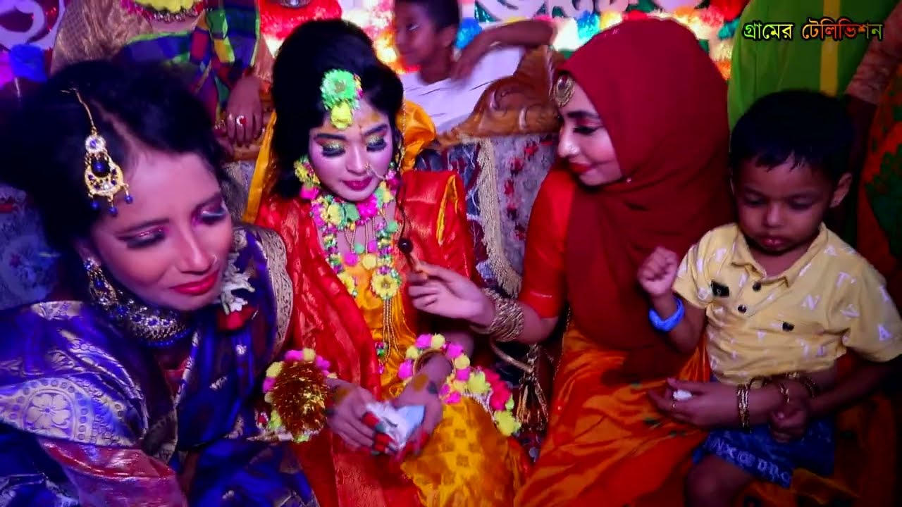 মা চাচী খালা ফুফুদের গান ও নাচ | কোন বা রাজার বেটা মা | নওগাঁ জেলার সাইদুলের বিয়ের গান