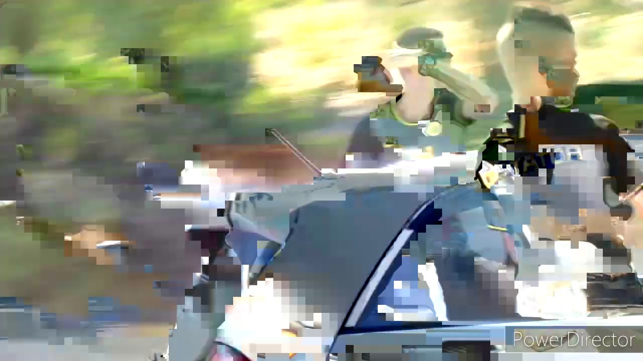 B.T R -- DictaToR    ( vid&eacute;o officiel ) #Toxci__Production