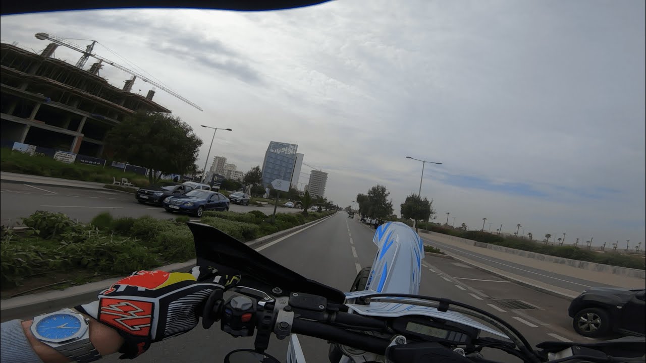 Supermotard de Mohammedia à la mosquée Hassan II de Casablanca 🇲🇦 ❤️ KTM 450 EXC-F