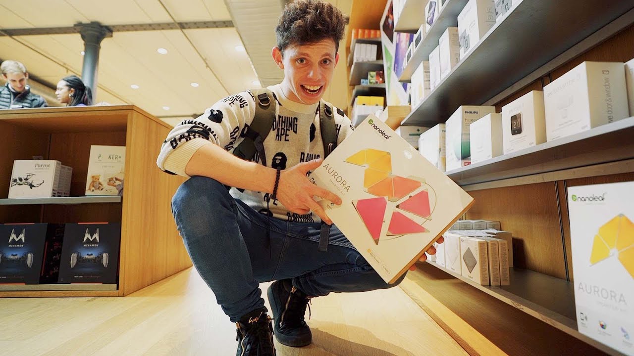 I can't BELIVE i BOUGHT THIS at the APPLE STORE...!  daily vlog