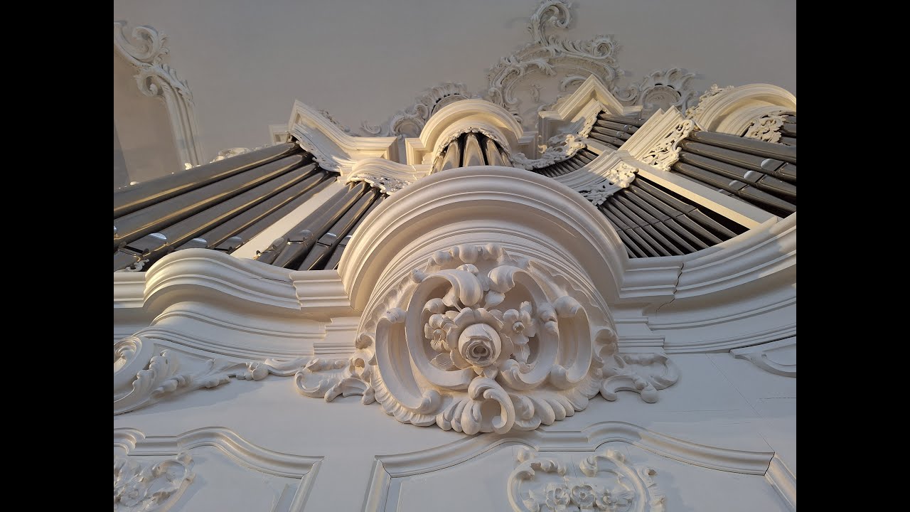 Ludwigskirche Saarbrücken. H. Freitag spielt im Jubiläumsjahr Bach, Allein Gott in der Höh, BWV 676