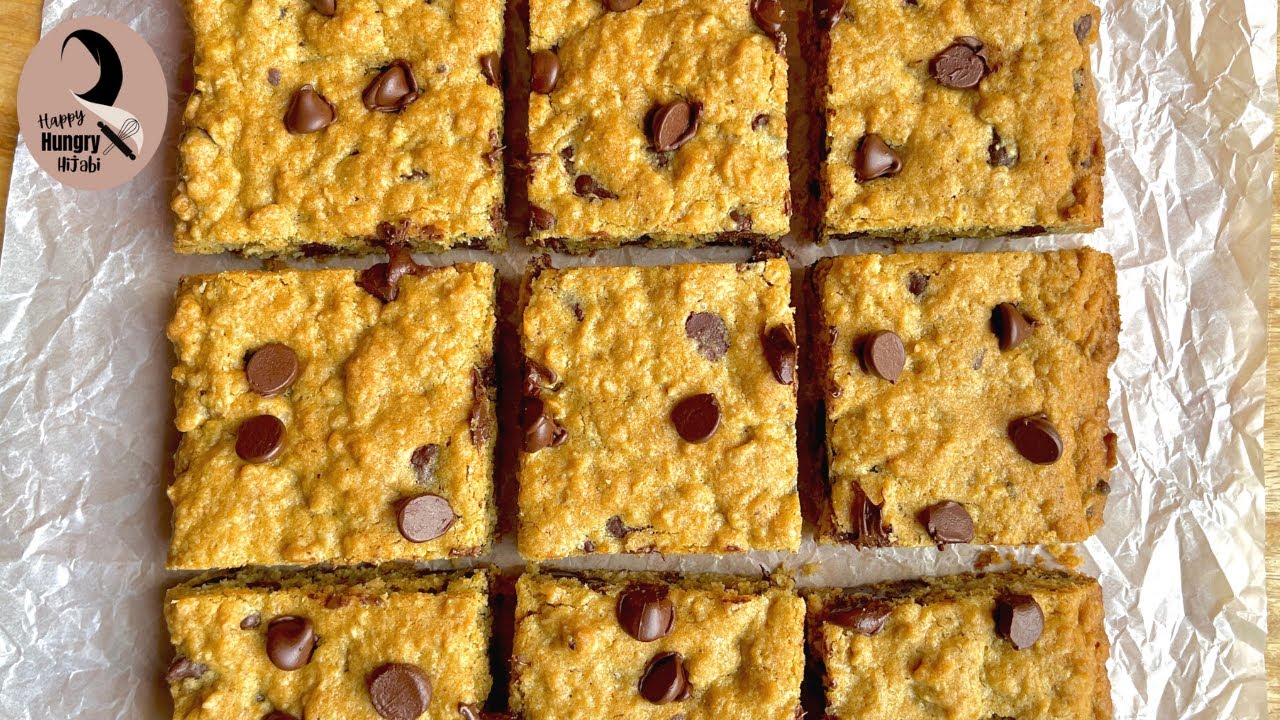Oatmeal Chocolate Chip Cookie Bars