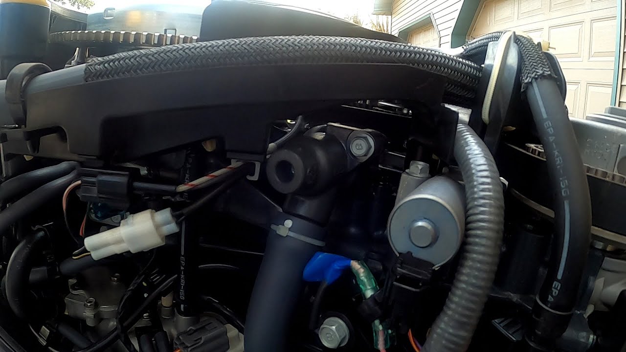 Как заменить термостат Yamaha 4.2l 225 250 300 HP