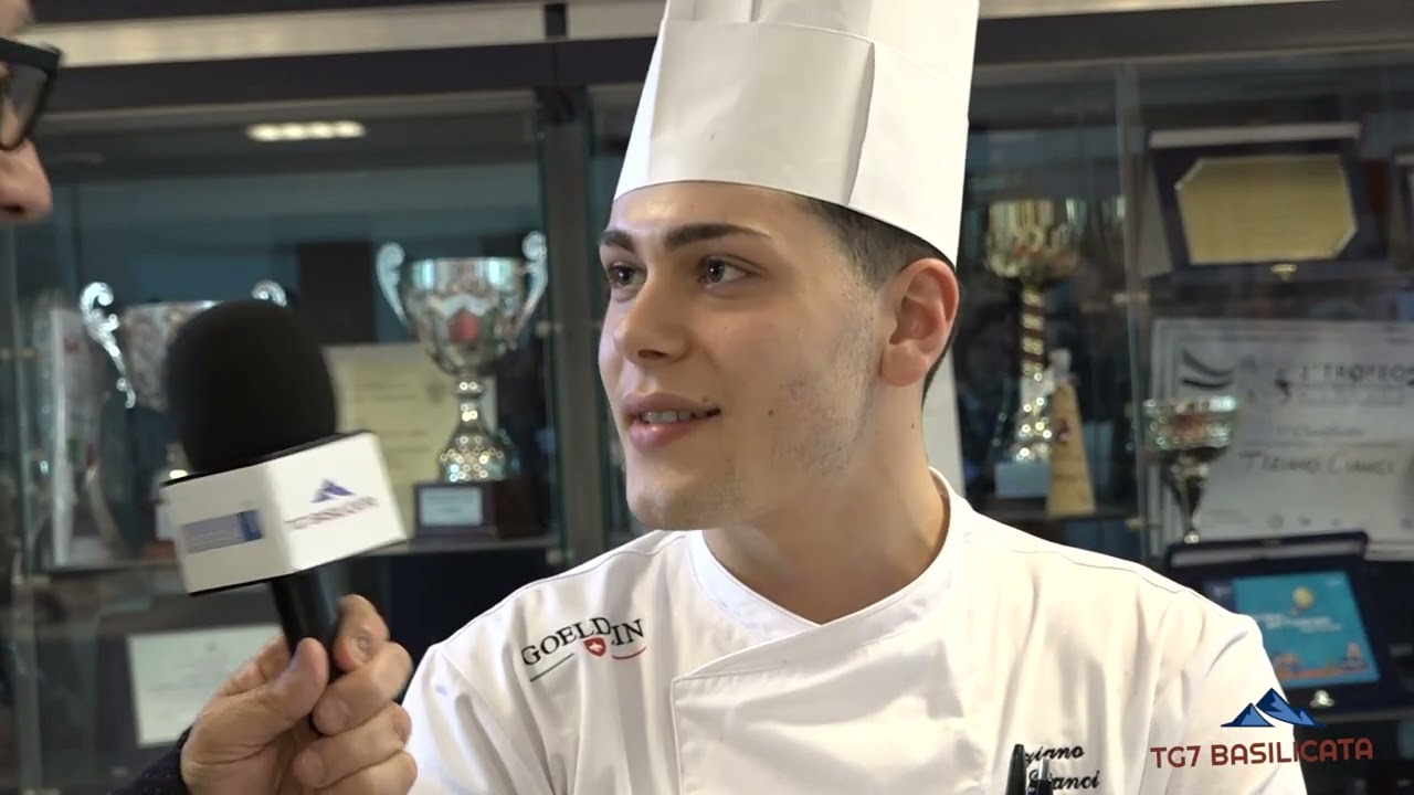 TG7 Basilicata Melfi. Basilicata a Tavola: Il giovane chef Tiziano Cianci conquista Senigallia