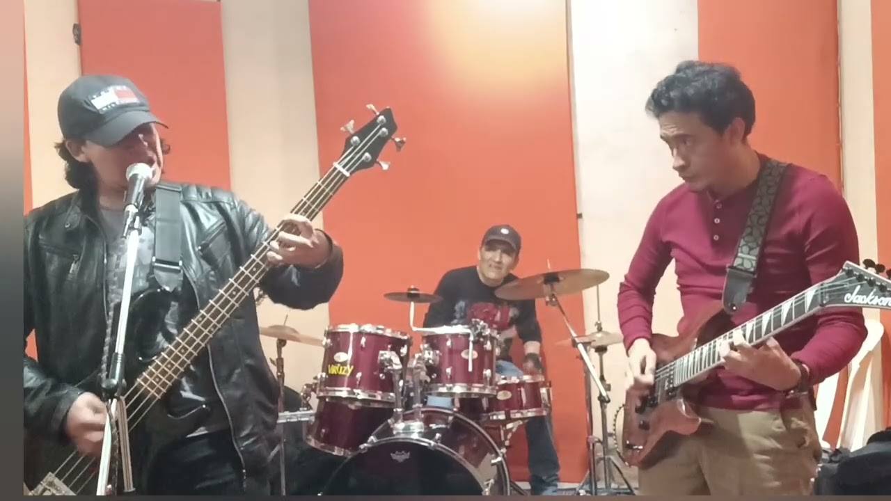 ESPANTOS - Evil Dead (Cover)