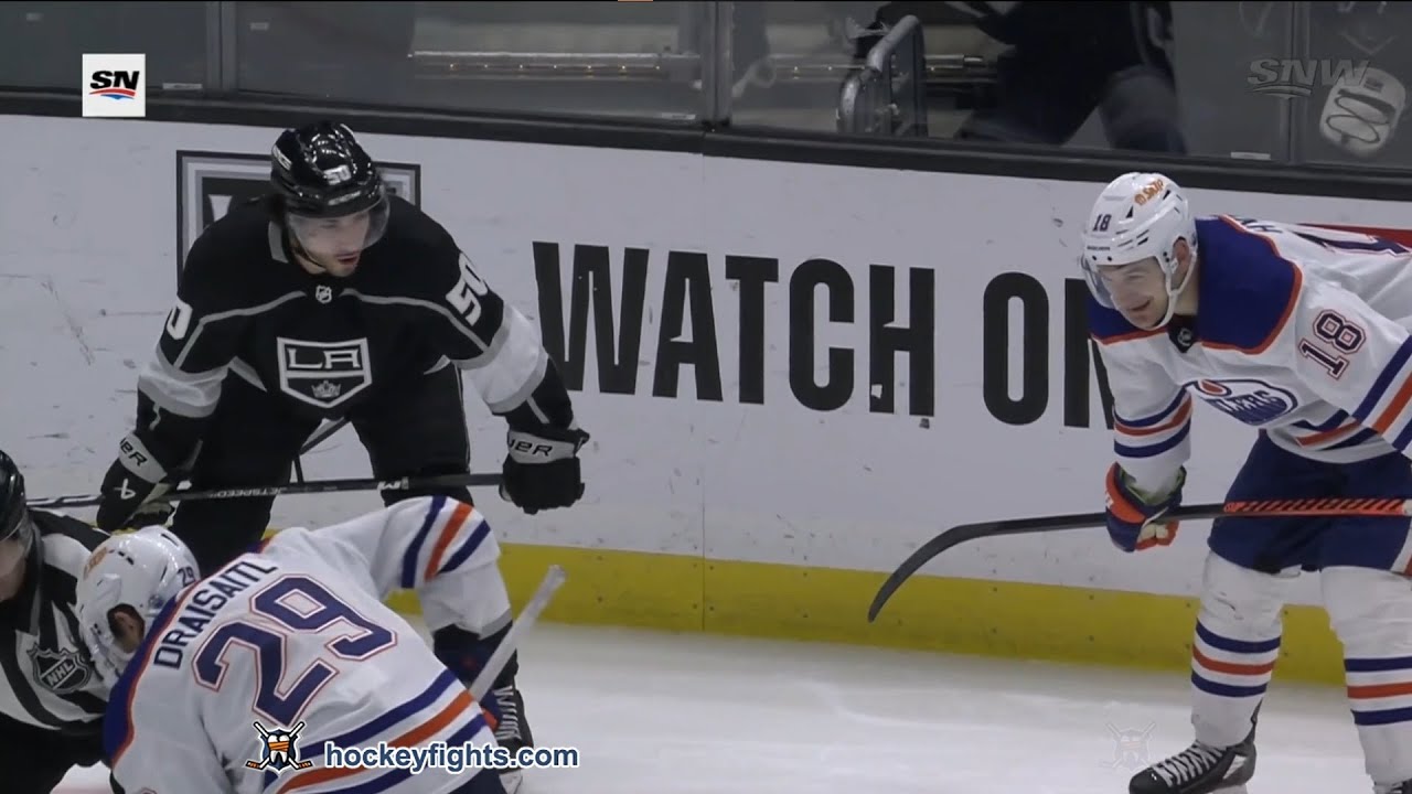 Zach Hyman vs Sean Durzi Jan 9, 2023