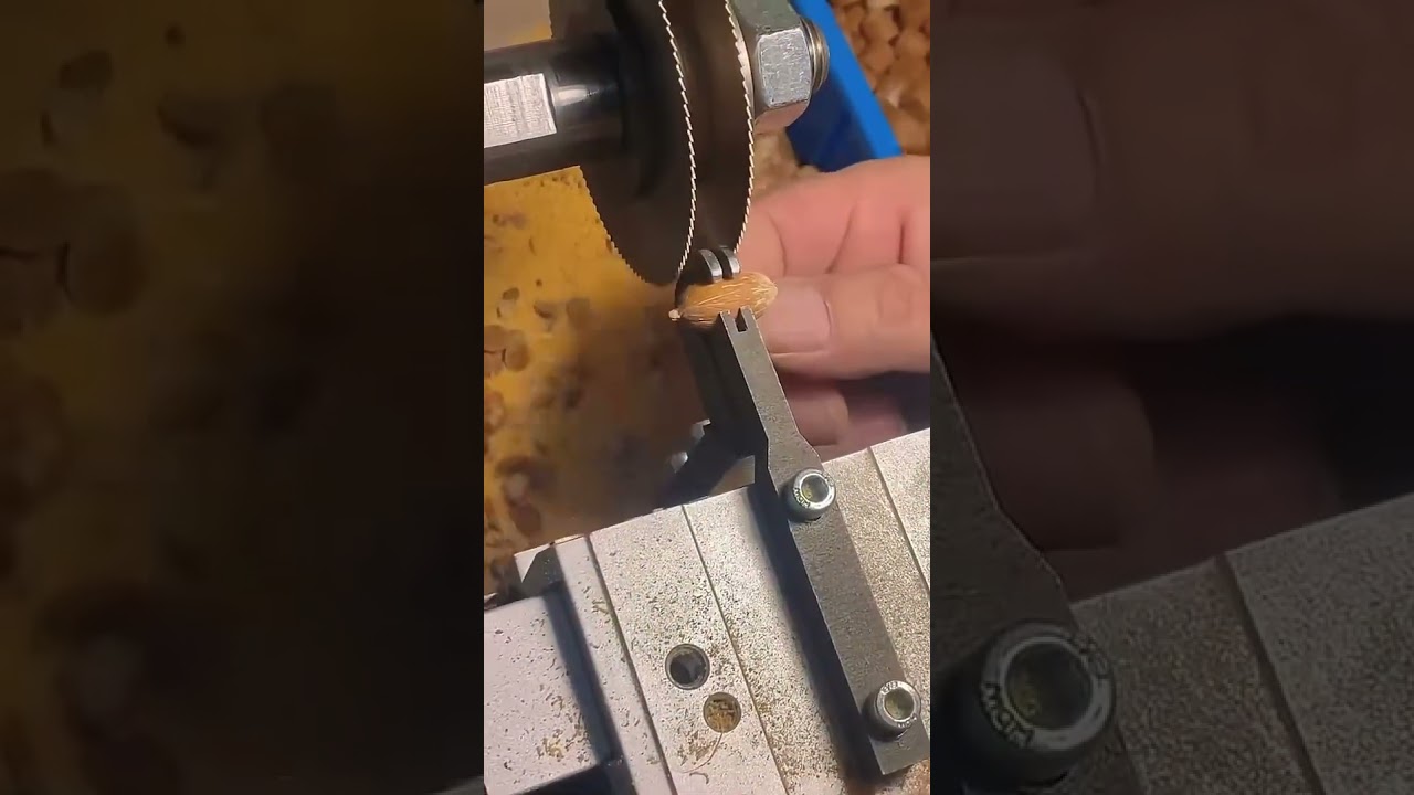 The Sacred Art of Cutting Bodhi Seeds | 🇺🇸🇬🇧🇨🇦 #craftsmanship #shorts