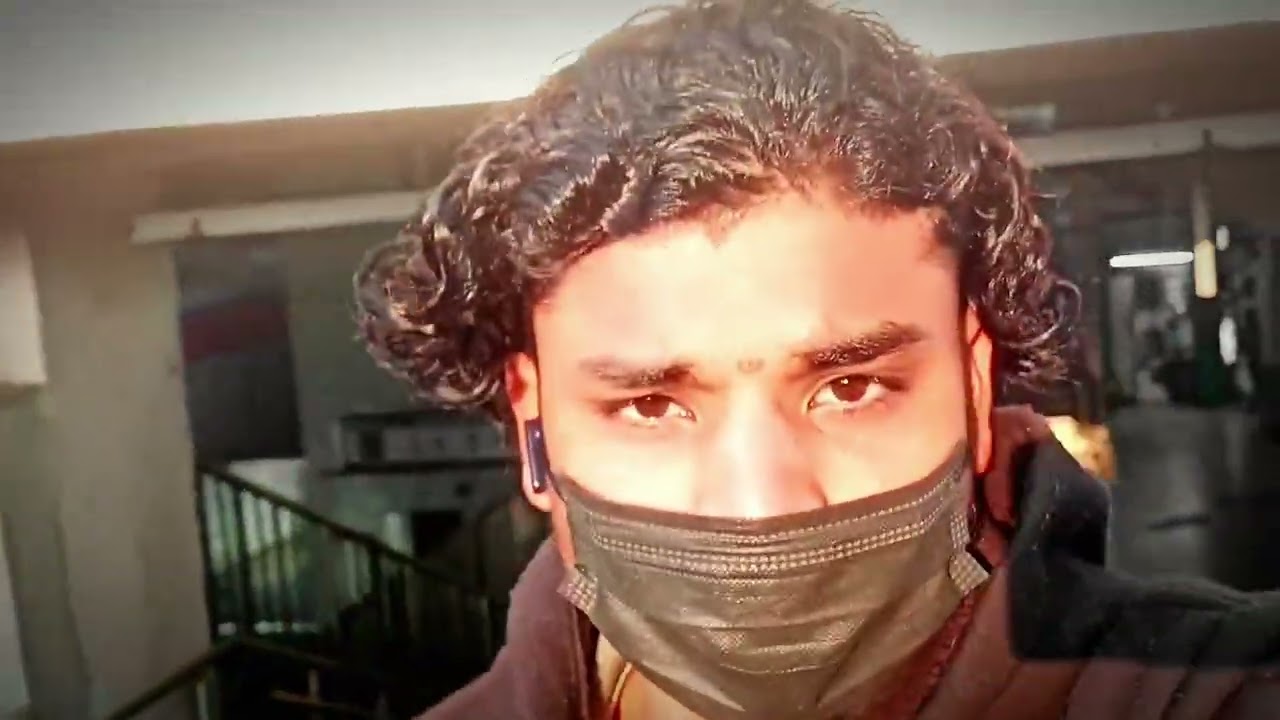 New post आज हम आगे है शूटिंग करने के लिए आनंद विहार स्टेशन मेट्रो ❤️❤️❤️👌👌🤝🤝 BAJRANGI 5999