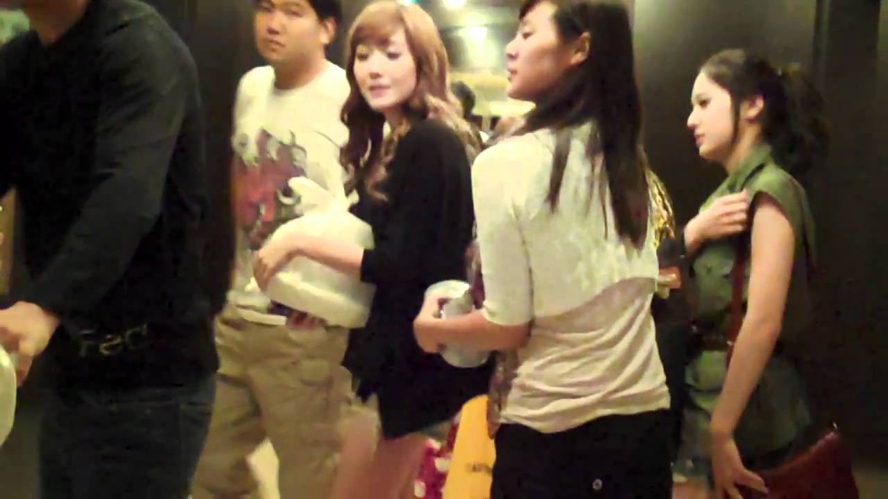 Jung Sisters at Sheraton (9-5-2010)