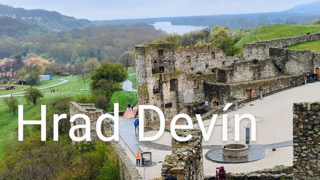 Hrad Devín - Komentovaná Prehliadka Hradu s nádhernými výhľadmi Karpát a Riek Dunaj a Morava