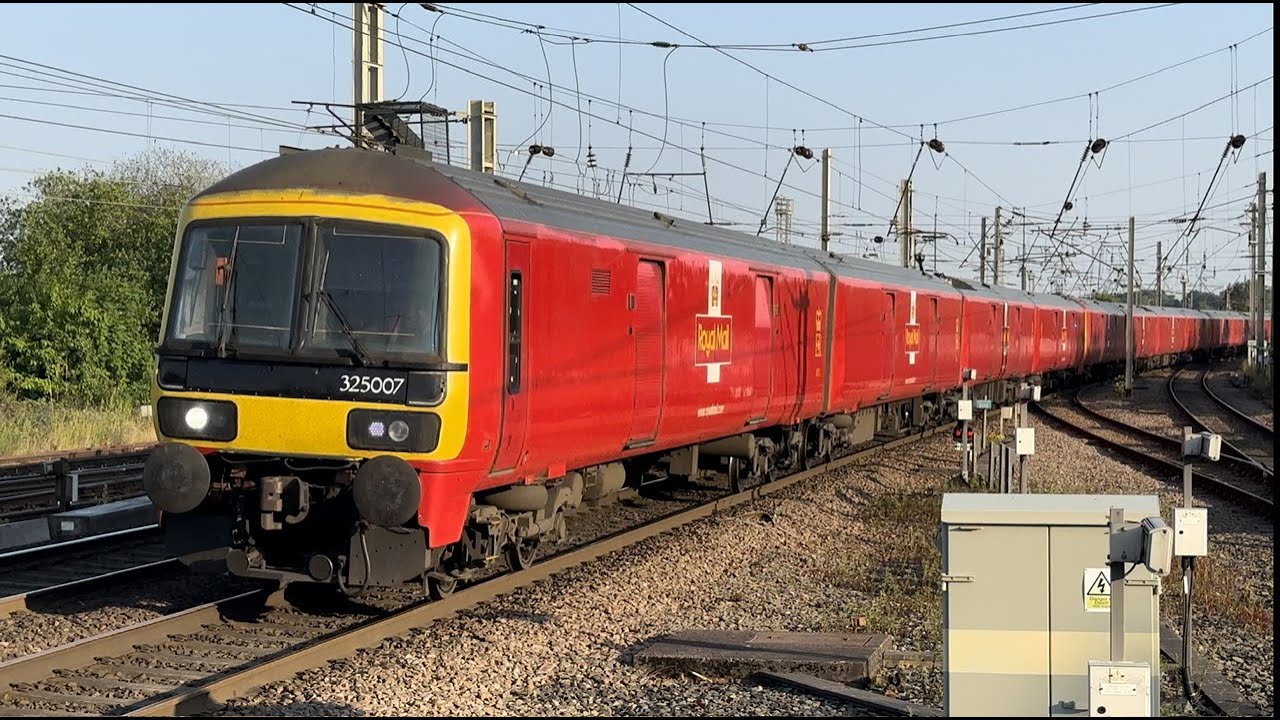 Class 325 EMUs Royal Mail Trains on the WCML