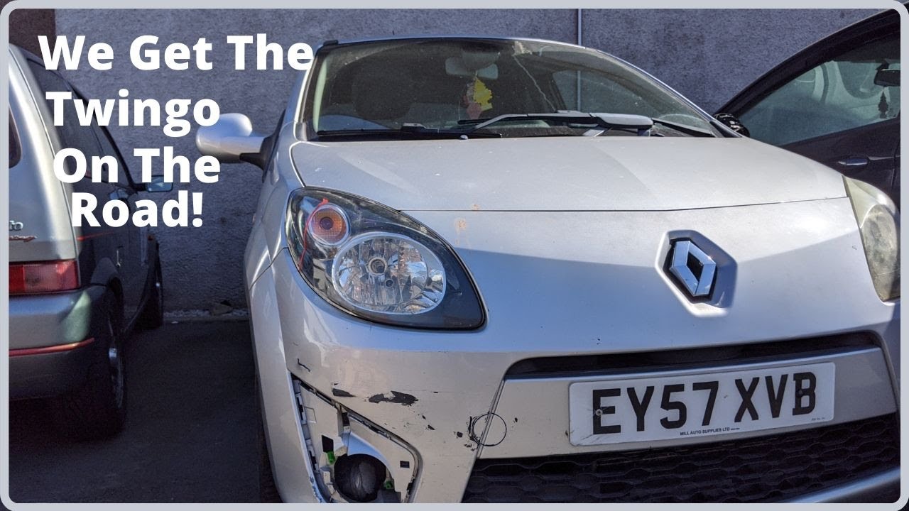 Renault Twingo Headlight Replacement