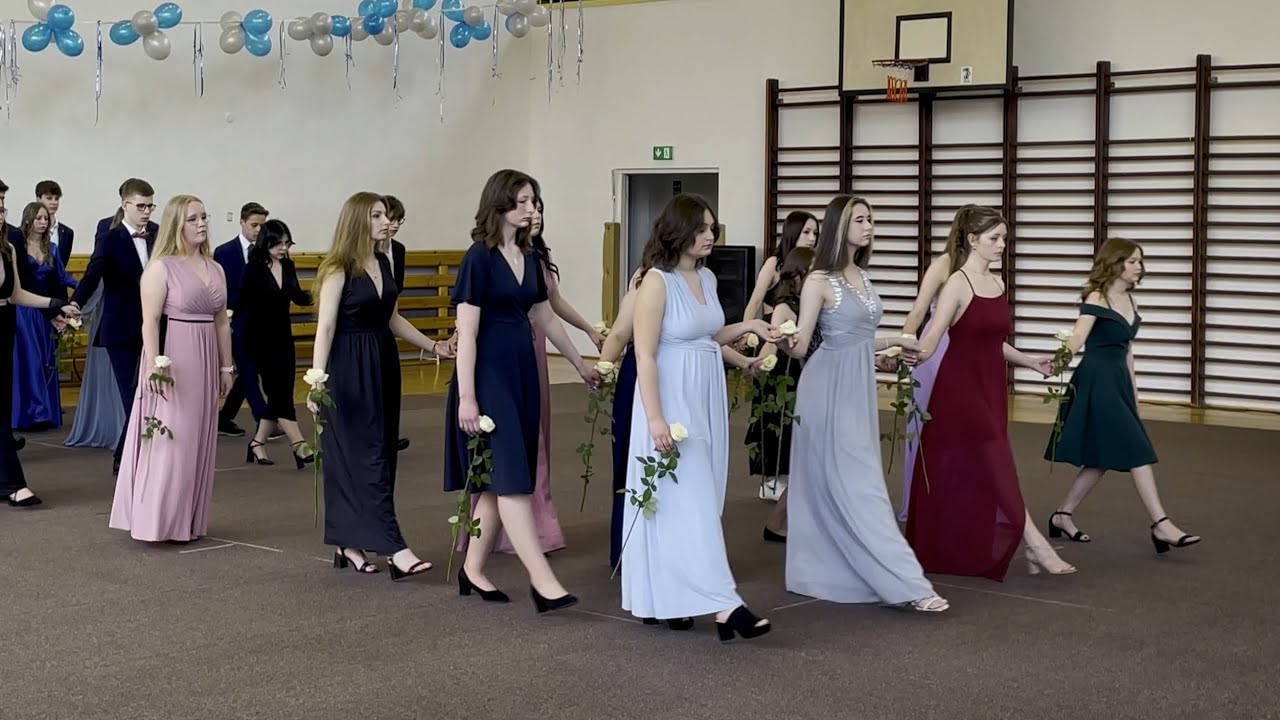 Polonez - Bal Ósmoklasisty 2022 Szkoła Podstawowa Nr 1 w Mrągowie