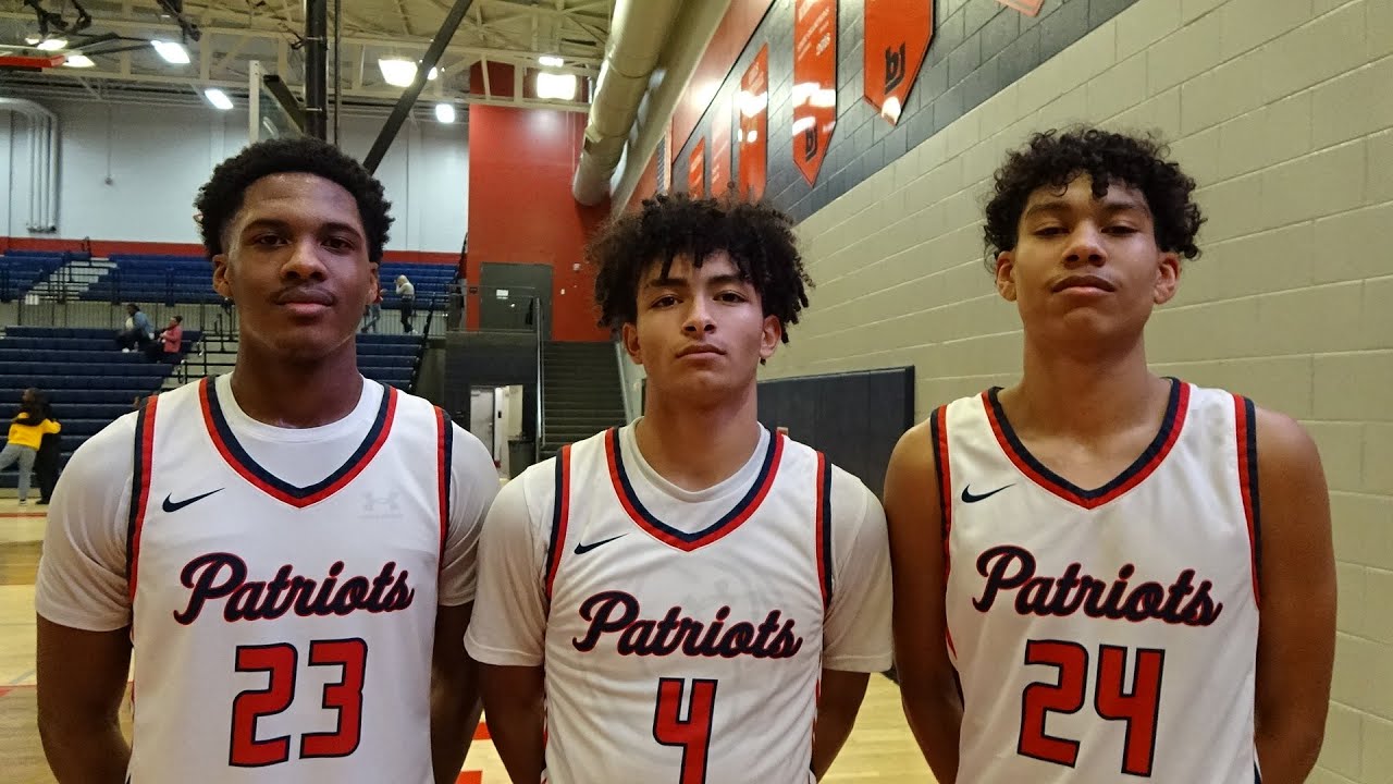 Three players reach double figures: Bob Jones pulls away from Sparkman 57-46