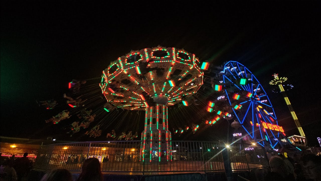 Bottons Skegness Pleasure Beach Laser Light Show 2025 ( Flashing Lights do contain in this Video) 
