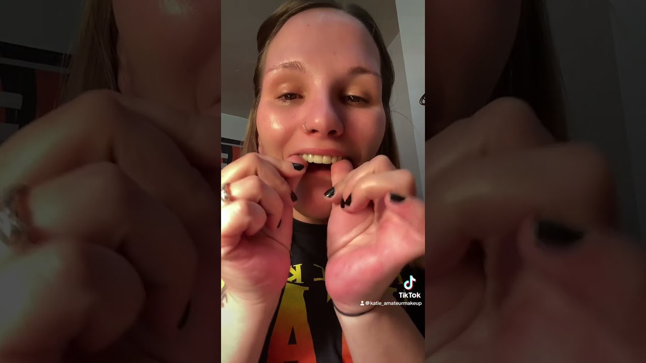 Gluing the dentures in for work🖤🖤