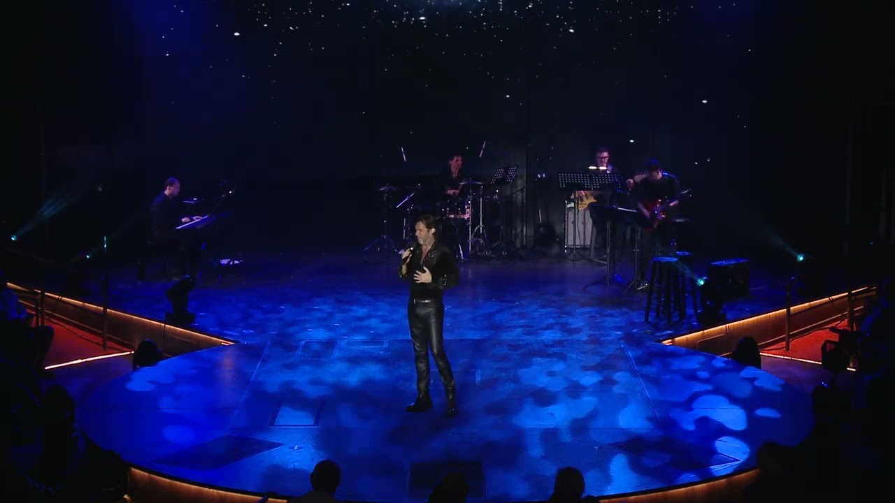 Douglas Ladnier in concert 