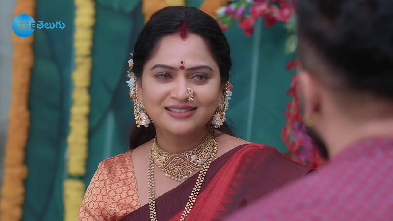 యజ్ఞం Nayani ఇంటికి చేరుకుంది | Trinayani | Full Ep 382 | Zee Telugu | 13 Aug 2021
