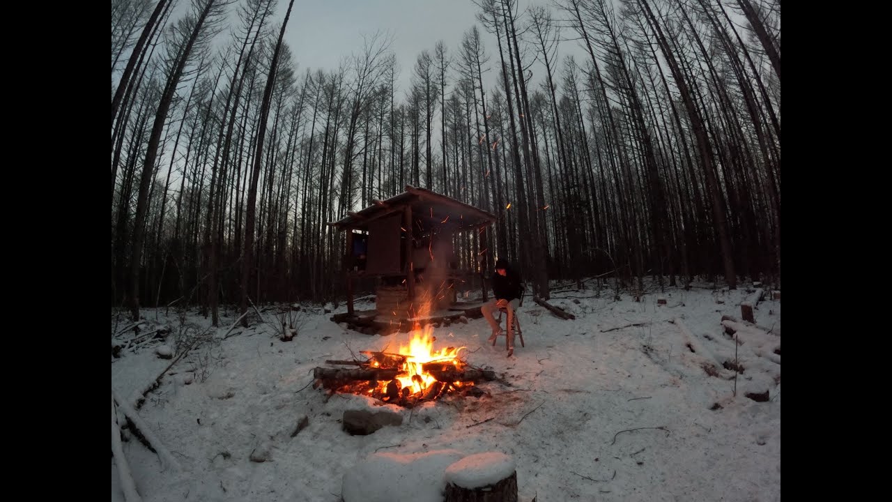 Sauna build and beautiful weather at the off grid log cabin