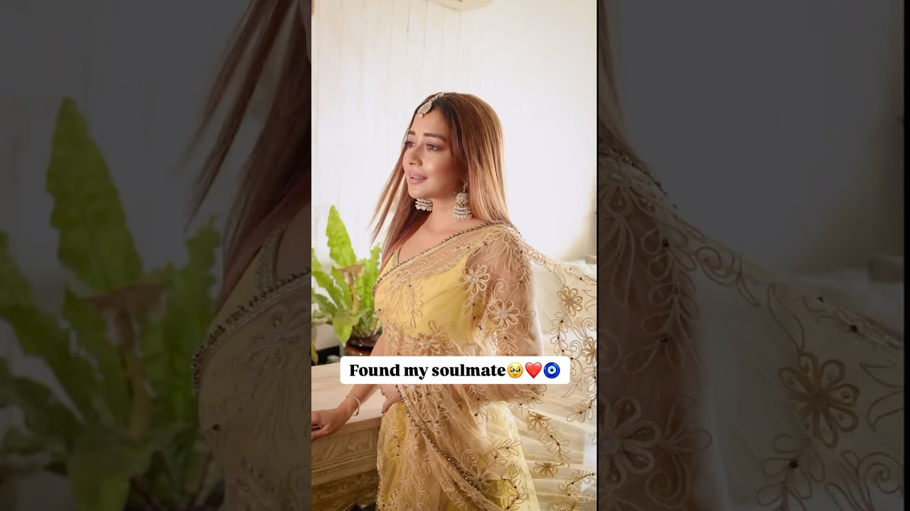 Mil gayaaaaaa🥹😍 #k3g #kabhikhushikabhigham #ytshorts #youtube #soulmate #partner #tinadatta