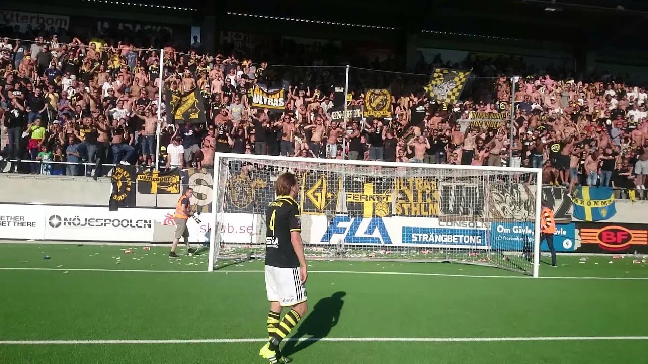 Klacken hyllar AIK-spelarna (Gefle-AIK 1-2)