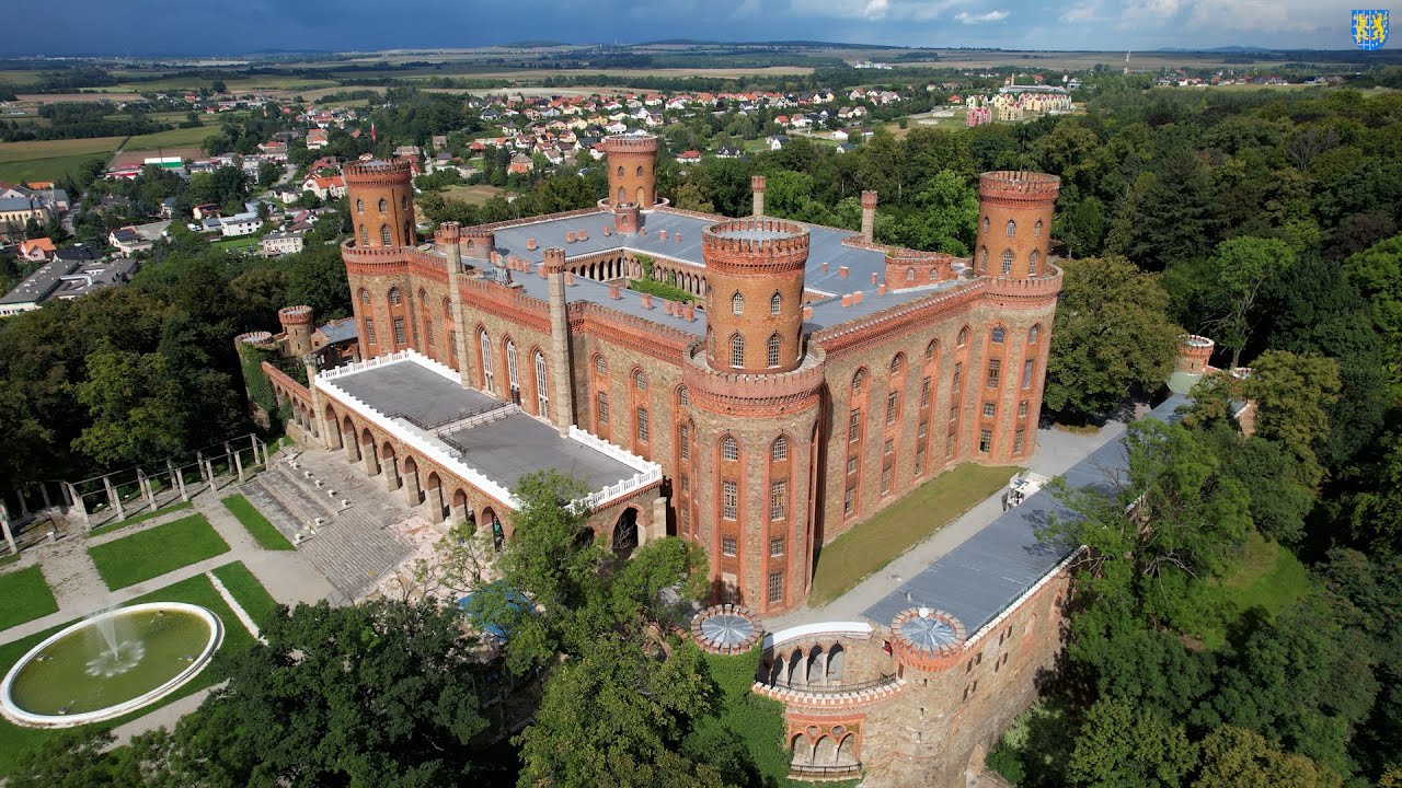 W cieniu historii Pałacu Marianny Orańskiej w Kamieńcu Ząbkowickim